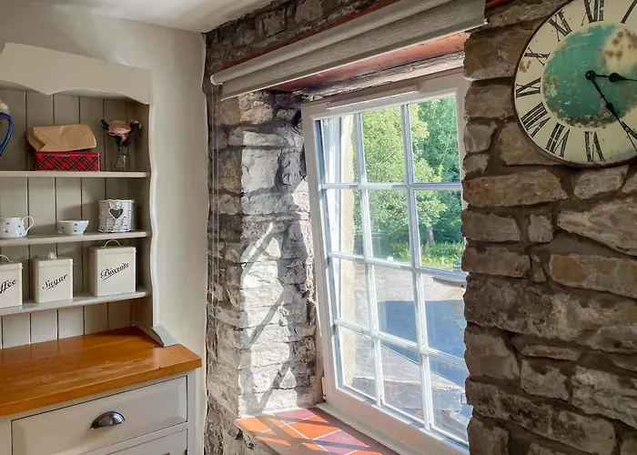 Cauldron Falls West Burton